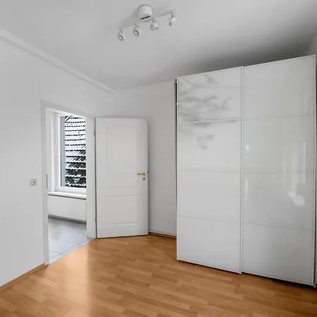 Work & Mit Kueche Und Badewanne Lejlighed Celle
