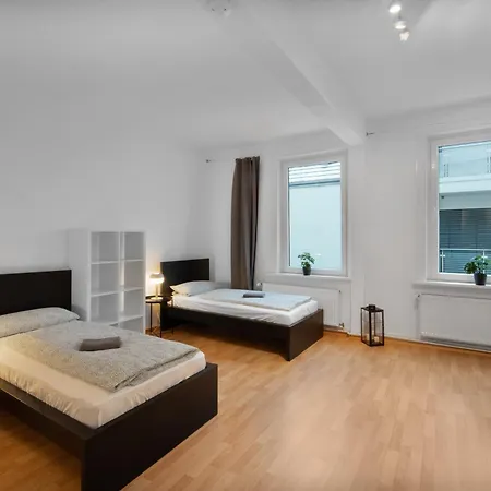Lejlighed Work & Mit Kueche Und Badewanne Celle